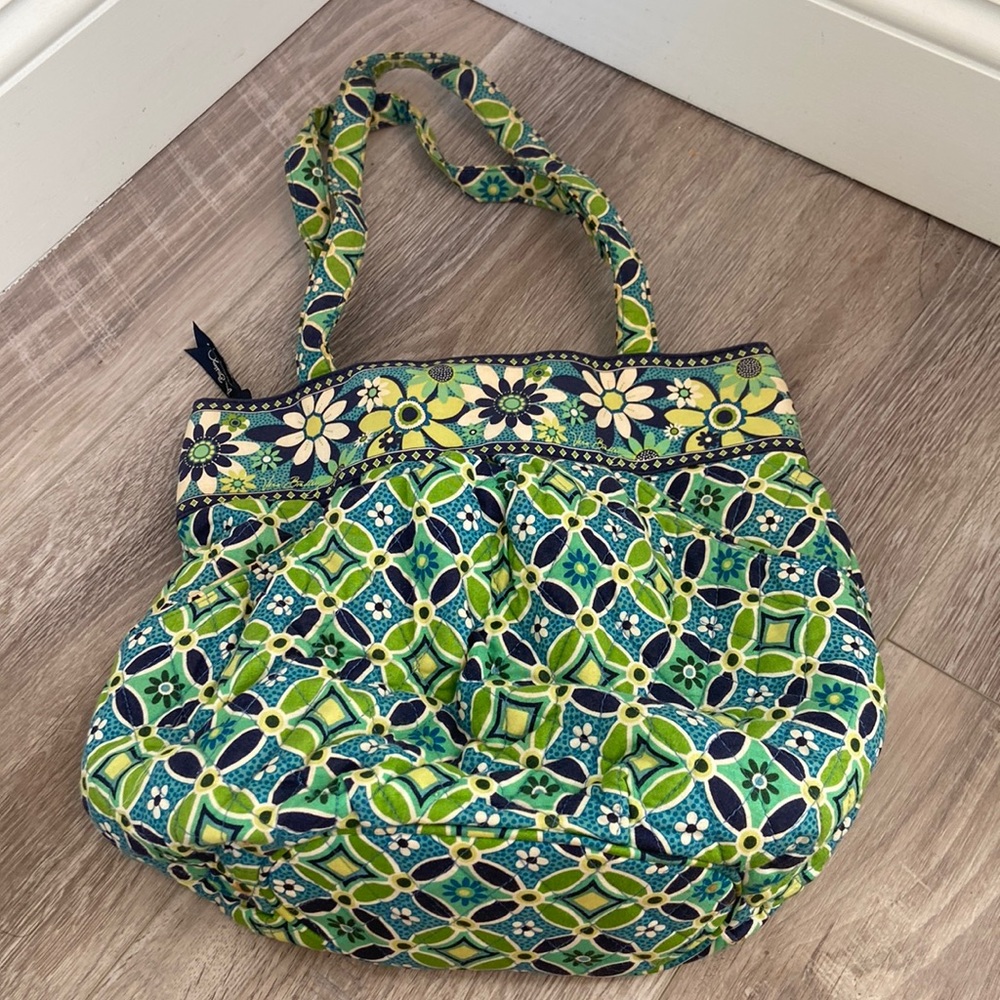 Vera Bradley Daisy Daisy purse